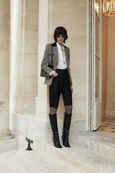 Look 37